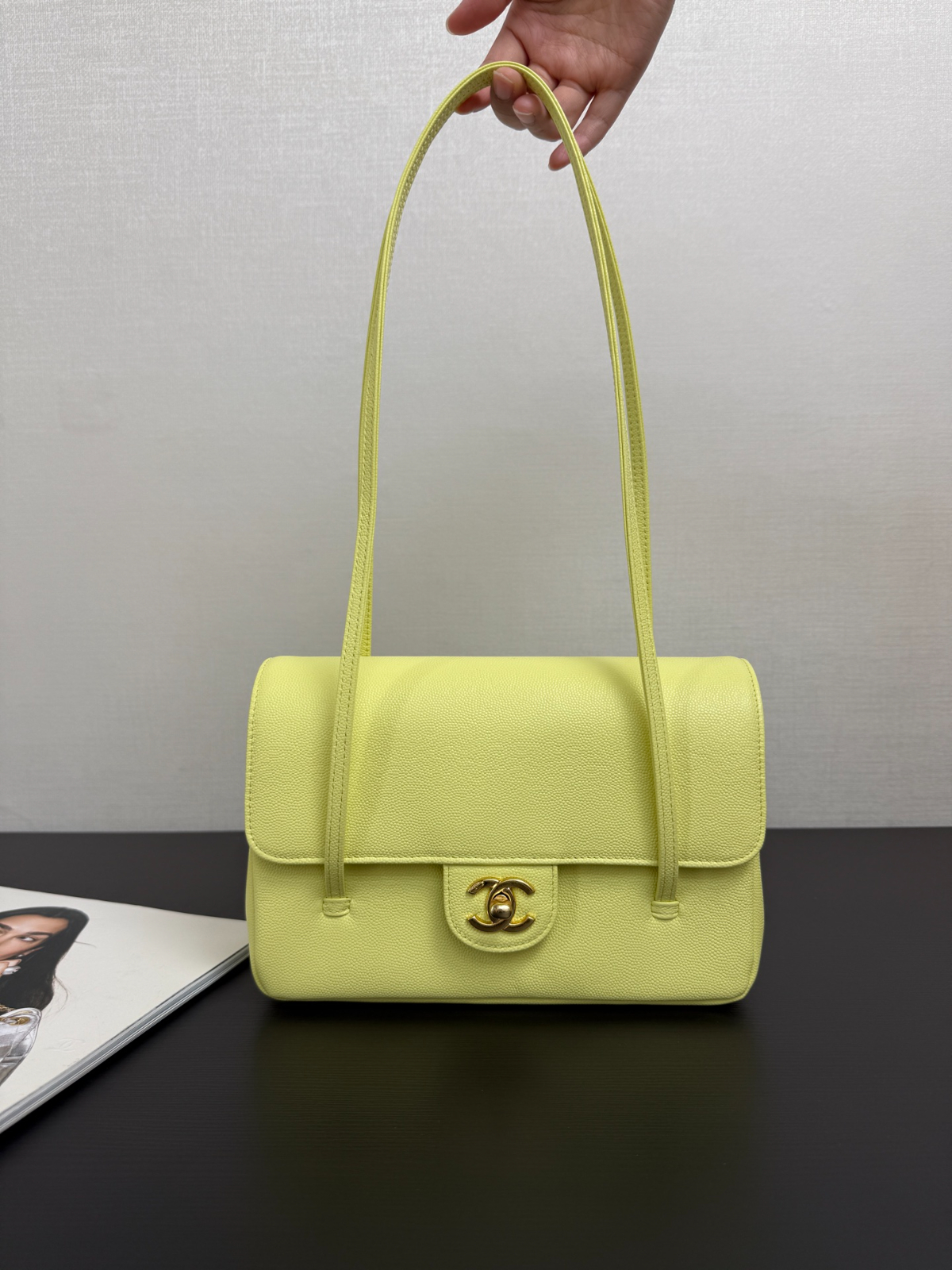 CHANEL 샤넬 싱글 플랩백 제니백 preppy coco 캐비어 22cm