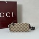 GUCCI 구찌 GG 슈프림 미니 숄더백