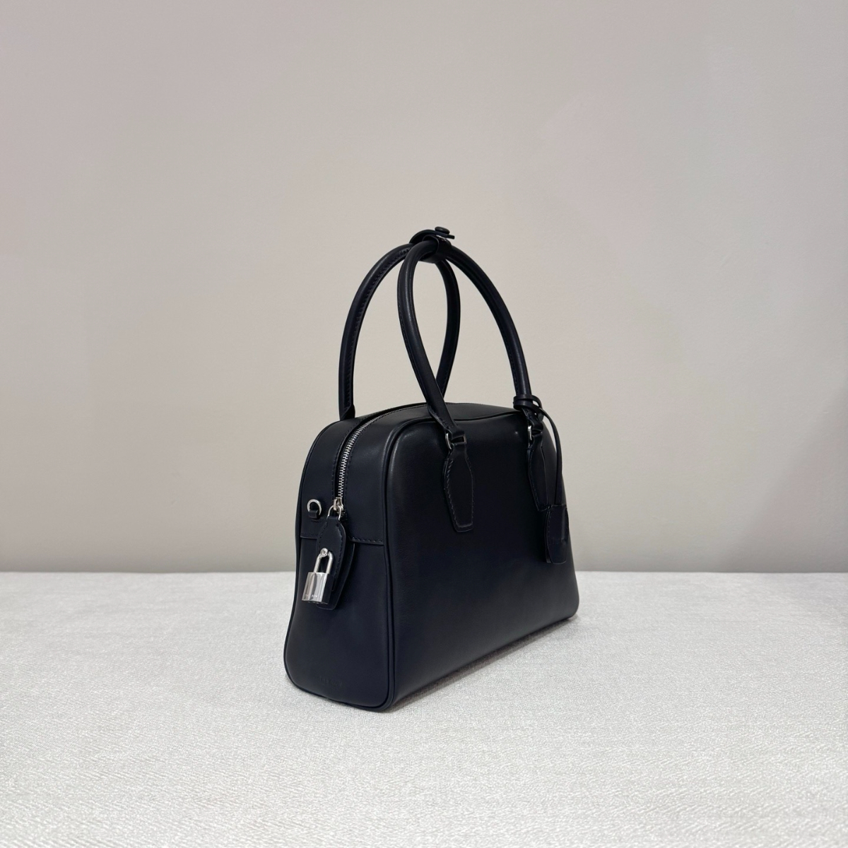 THE ROW 더로우 인디아 24cm 미듐 INDIA 10.0 2컬러