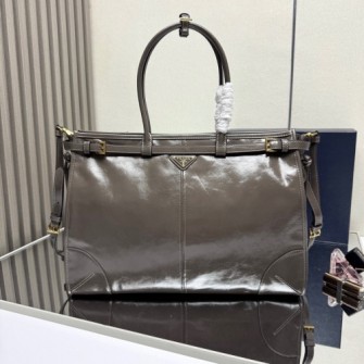 PRADA 프라다 트라이앵글 로고 가죽 토트백 미듐 (5칼라)