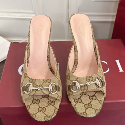 GUCCI 구찌 여성 홀스빗 미들힐 슬라이드 샌들