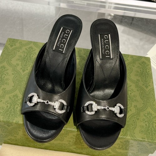 GUCCI 구찌 여성 홀스빗 미들힐 슬라이드 샌들