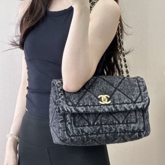 CHANEL 샤넬 체인데님 숄더백 AP5737