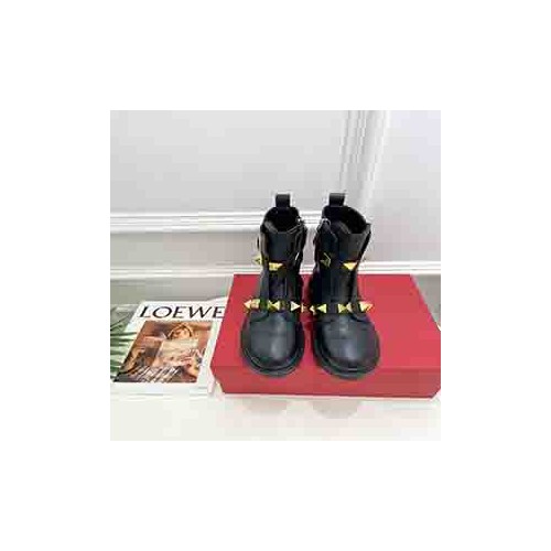 VALENTINO 발렌티노