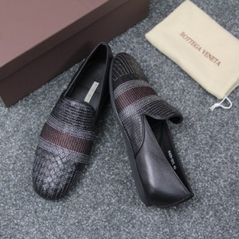 BOTTEGA VENETA 보테가베네타 소가죽 로퍼