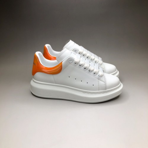 ALEXANDER MCQUEEN 알렉산더 맥퀸 오버사이즈 스니커즈