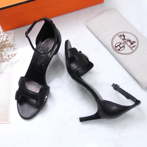 HERMES 에르메스 프리미어 70 샌들