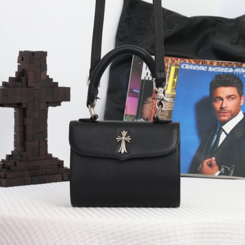 CHROME HEARTS 크롬하츠 Doc Adams 닥 아담스 크로스백 모티브 (925실버) 2WAY #K662